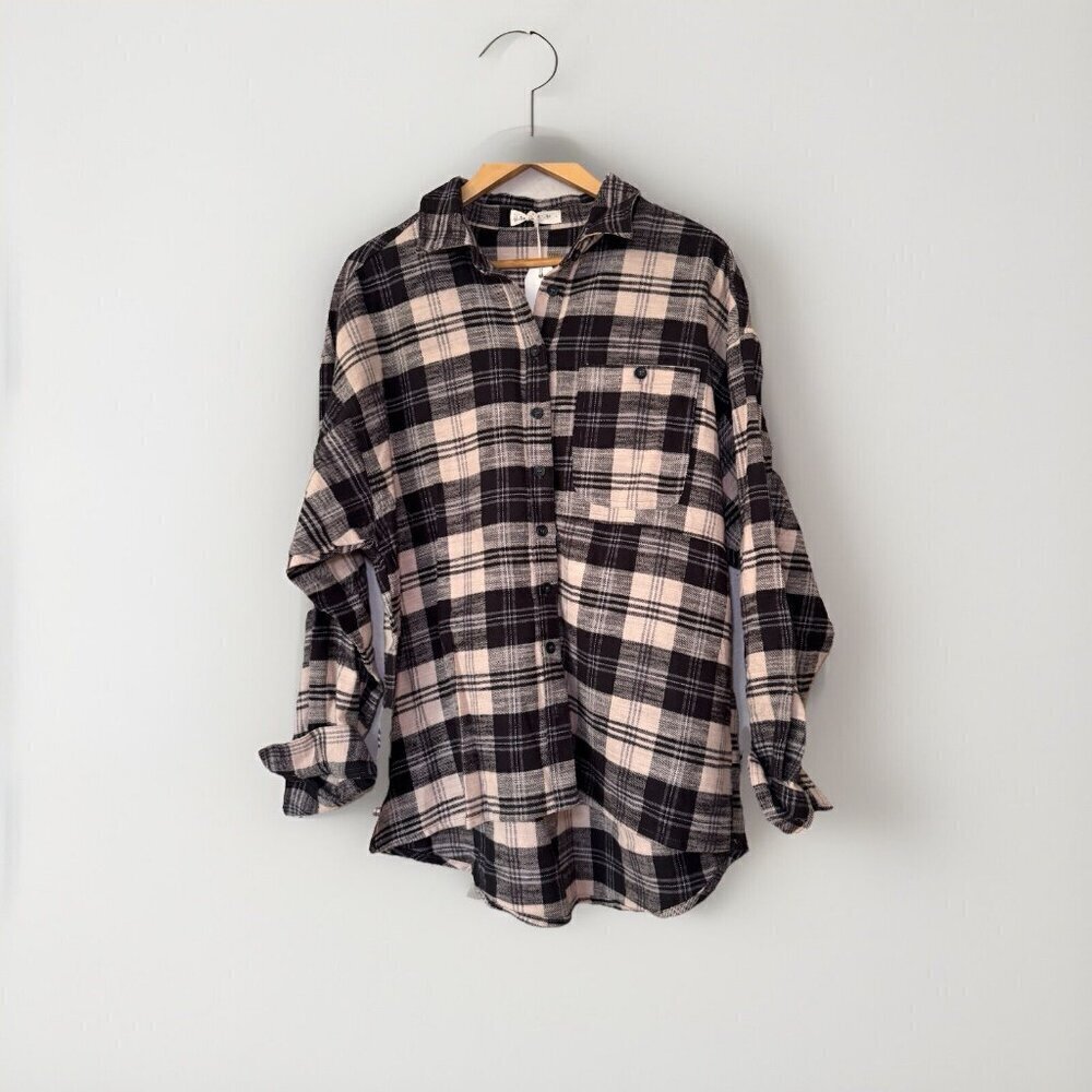 By Together Black Taupe Plaid Flannel Button Up Shirt Size Large